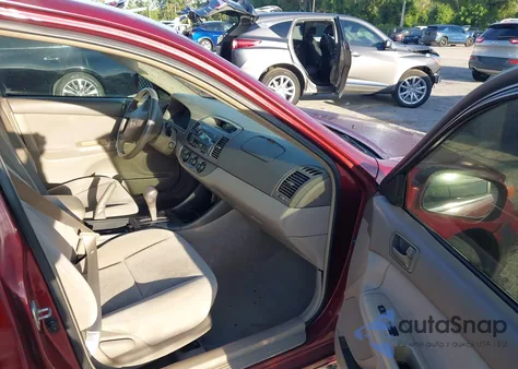 2003 Toyota Camry Le z USA, uszkodzony, nr VIN 4T1BE32K63U251267